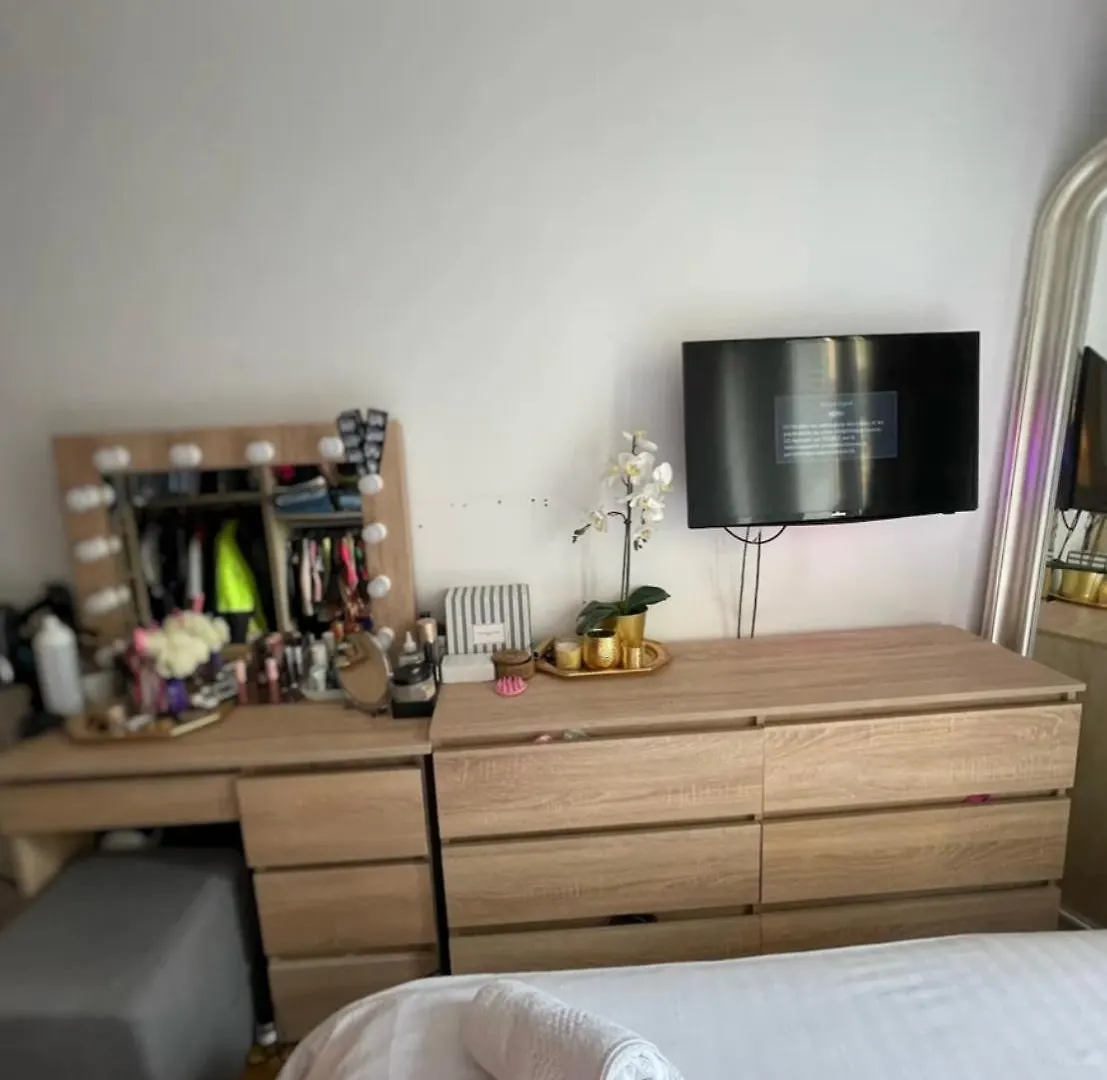 Apartment Charmant Et Cozy Au Centre De Paris Montmartre Frankreich